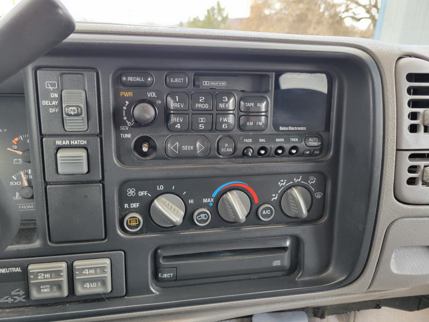 1998 Green /Gray GMC Suburban SLE (3GKFK16R9WG) with an 5.7L V8 engine, 4 Speed Auto transmission, located at 450 N Russell, Missoula, MT, 59801, (406) 543-6600, 46.874496, -114.017433 - 4WD SUV. 5.7L V8 Engine. 4 Speed Automatic Overdrive Transmission. Front and Rear Climate Control. AM FM CD Cassette. Air Cruise. Tilt. Power Front Seats. Power Windows and Locks. Towing. Running Boards. 3rd Row Seating. Because of the Age, financing is not available on this vehicle. - Photo#13